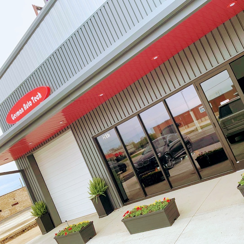 German Auto Tech Jonesboro customer office and front counter